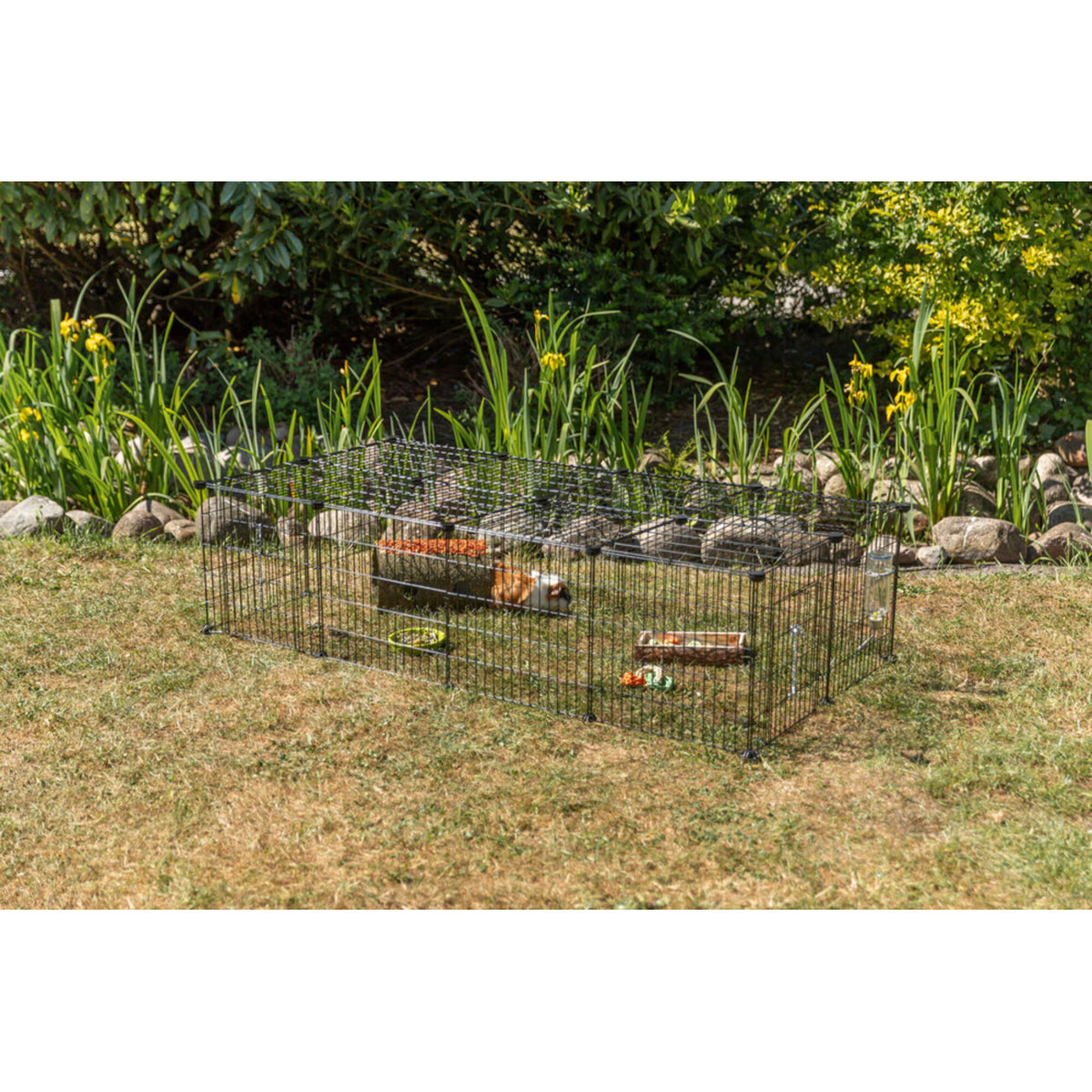 TRIXIE Freilaufgehege mit Abdeckung | Sicherer Auslauf fĂŒr Kaninchen & Meerschweinchen â 152 Ă 38 Ă 72 cm, schwarz