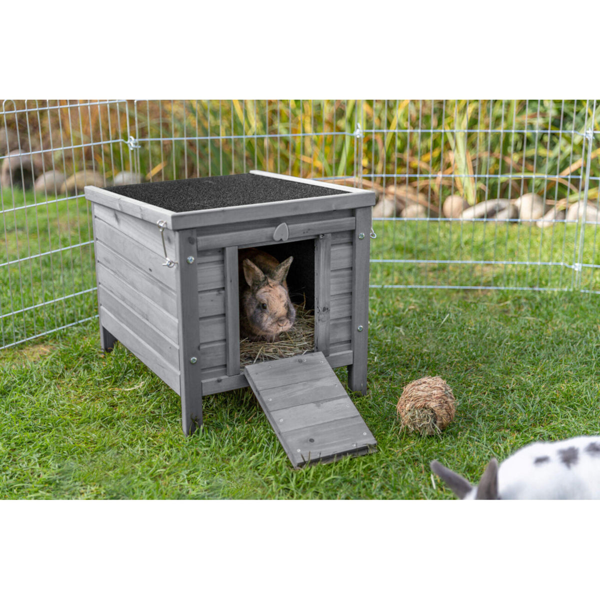 TRIXIE Kleintierhaus für Kaninchen & Meerschweinchen | Outdoor-Paradies – 42 × 43 × 51 cm, grau