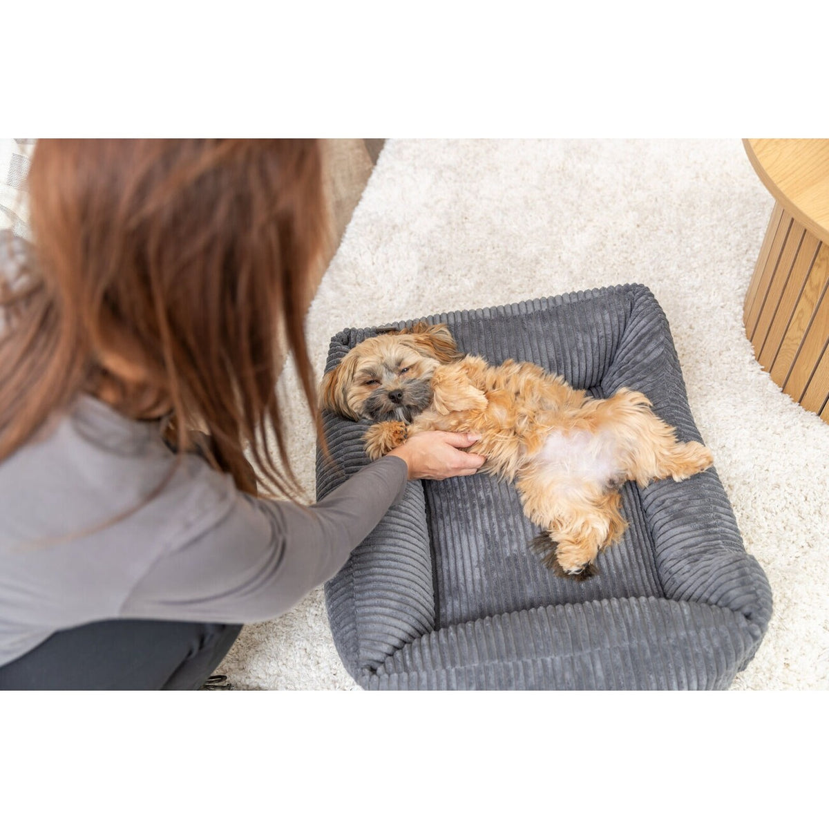 Orthopädisches Hundebett Vitalbett Jonna aus Cordplüsch