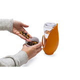 Trinkflasche NEL mit Schale aus Silikon und Snackfach