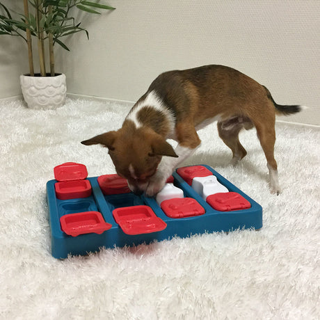 Dog Brick Plastik