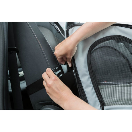 Hundeautositz mit Netzeinsätzen